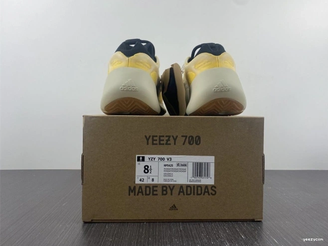 Yeezy 700 V3 Adidas Safflower Mono HP5425 0815